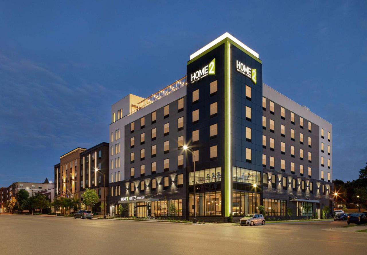 Home2 Suites By Hilton Minneapolis University Area Экстерьер фото