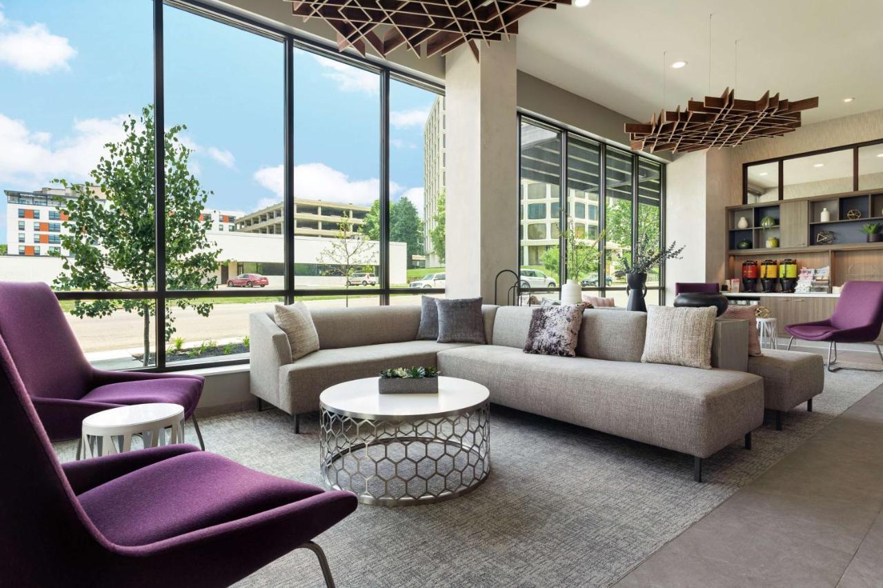 Home2 Suites By Hilton Minneapolis University Area Экстерьер фото