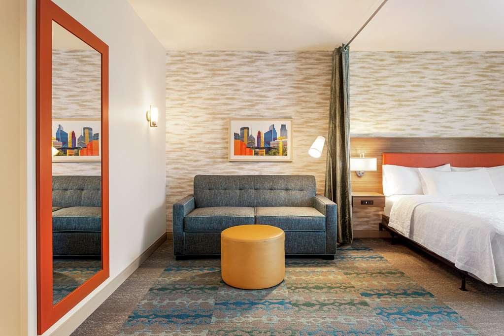Home2 Suites By Hilton Minneapolis University Area Номер фото